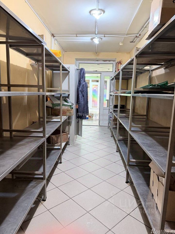 Аренда торгового помещения Колтуши, ул Верхняя,  д. 32А