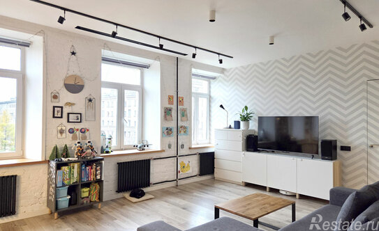 Продажа 2-комн квартиры на вторичном рынке Карташихина улица,  д. 13