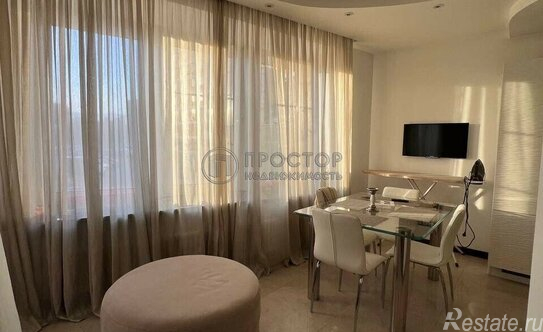 Продажа 3-комн квартиры на вторичном рынке ул Архитектора Власова,  д. 8