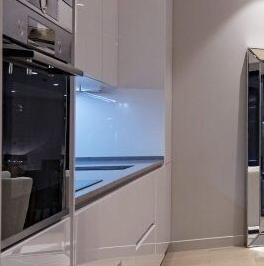 Продажа 2-комн квартиры на вторичном рынке 1-й Красногвардейский проезд, 22с2