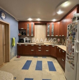 Продажа 5-комн квартиры на вторичном рынке ул Южнобутовская,  д. 69