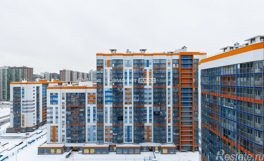 Продажа 1-комн квартиры на вторичном рынке Мурино г, Петровский б-р,  д. 6 к2