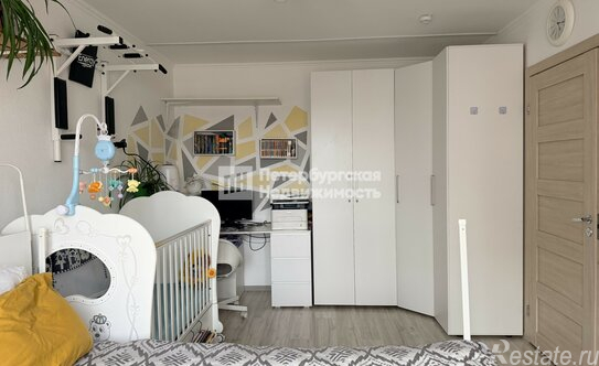 Продажа 1-комн квартиры на вторичном рынке Новогорелово, ул Современников,  д. 13,  к. 2