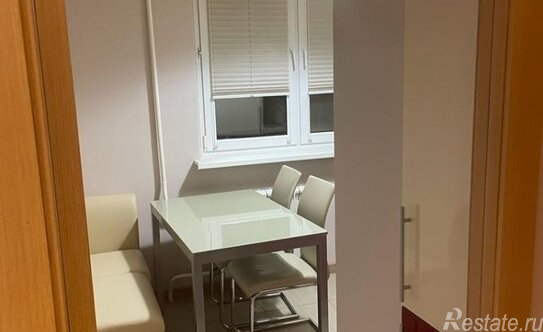 Аренда 1-комн квартиры на вторичном рынке ул Чичерина,  д. 12/2