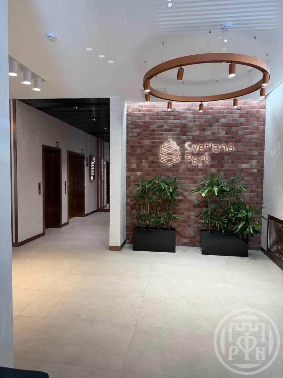 Продажа 3-комн квартиры на вторичном рынке Манчестерская ул. ,  д. 5,  к. 1