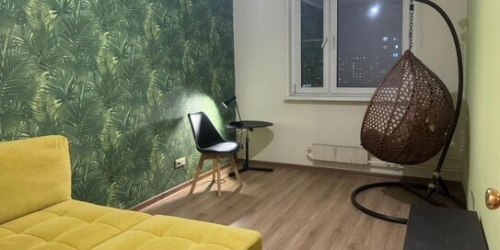 2-комн квартира Белозерская улица,  д. 19