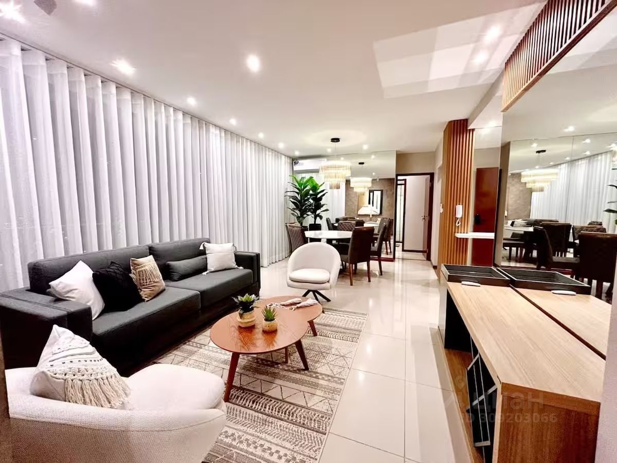 Продажа 2-комн квартиры на вторичном рынке улица Усачева, 2С3