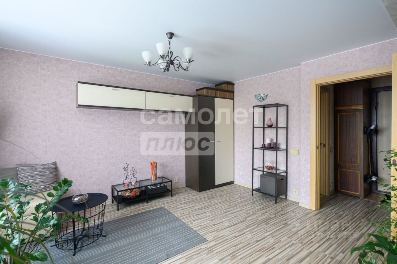 Продажа 3-комн квартиры на вторичном рынке Мытищи, Олимпийский проспект, 21к5