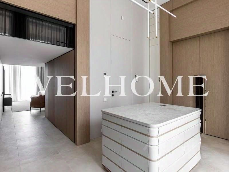 Продажа 4-комн квартиры на вторичном рынке Долгоруковская улица, 23А