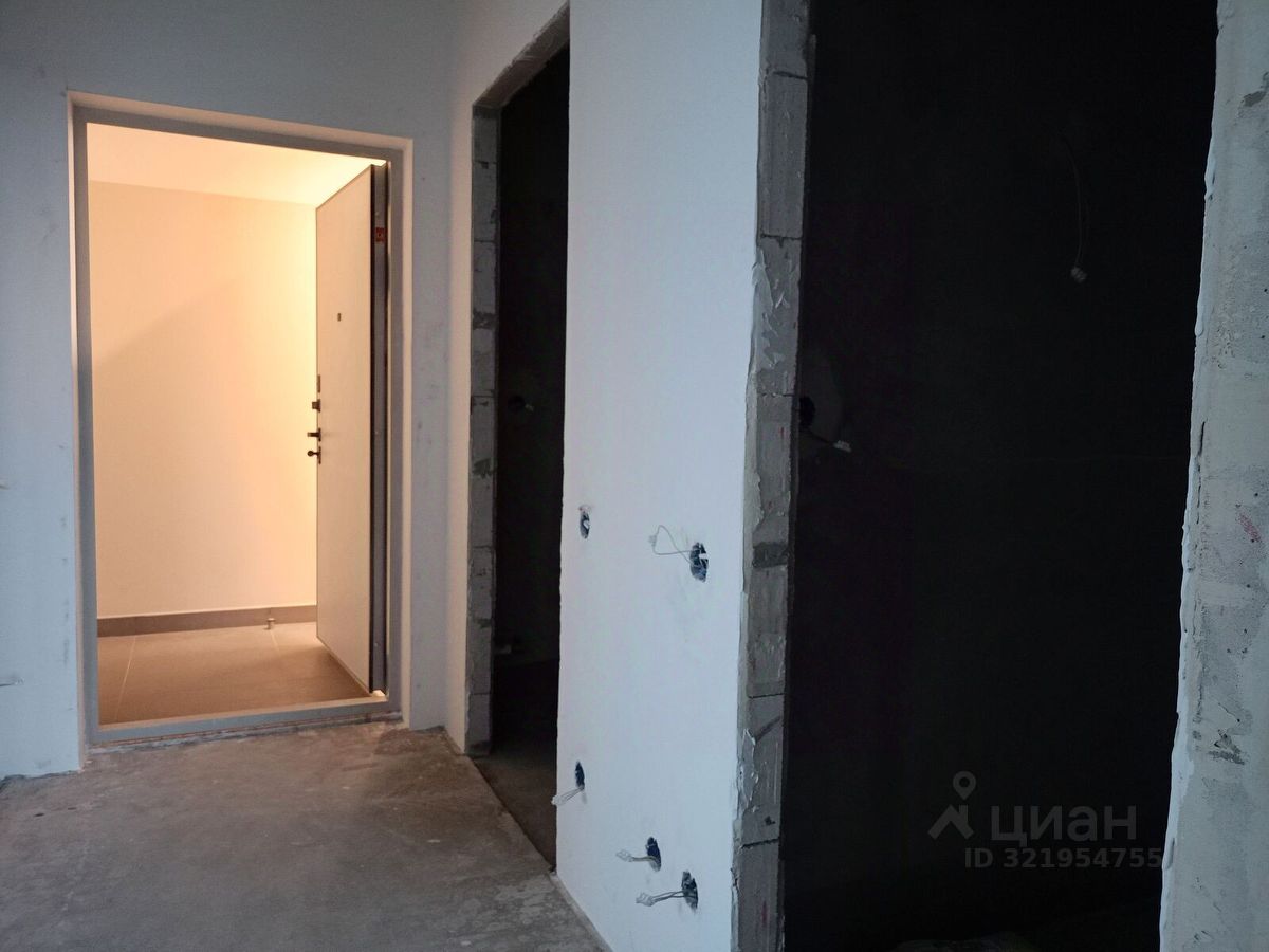 Продажа 2-комн квартиры на вторичном рынке проспект Крузенштерна, 13