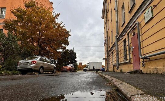 Продажа 2-комн квартиры на вторичном рынке Обуховской обороны пр-кт,  д. 143