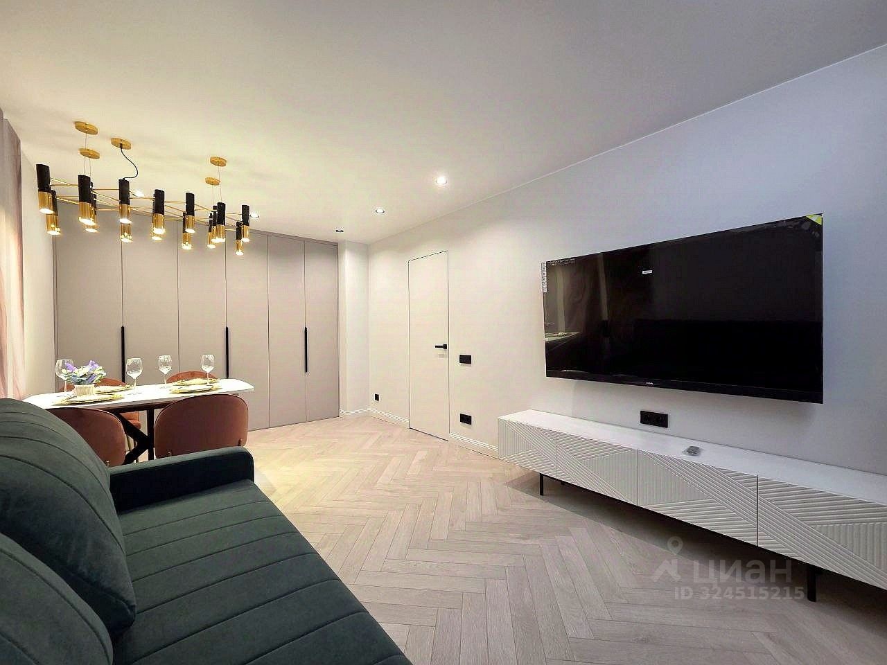 Продажа 2-комн квартиры на вторичном рынке Пантелеевская улица, 2