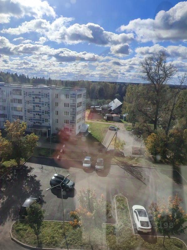 Продажа 1-комн квартиры на вторичном рынке пос. Смирновка, 32