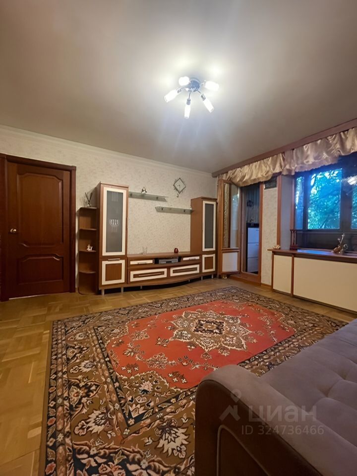 Аренда 2-комн квартиры на вторичном рынке улица Академика Байкова, 11К3