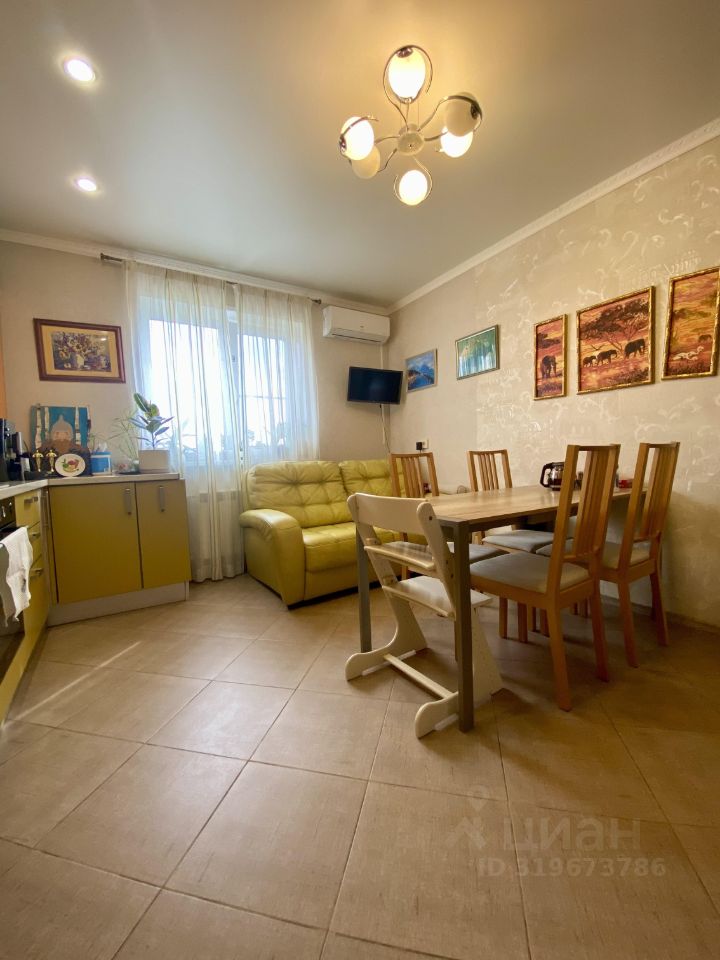 Продажа 1-комн квартиры на вторичном рынке Апрелевка, переулок Цветочный, 6