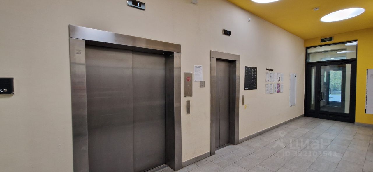 Аренда 1-комн квартиры на вторичном рынке улица Маршала Захарова, 3