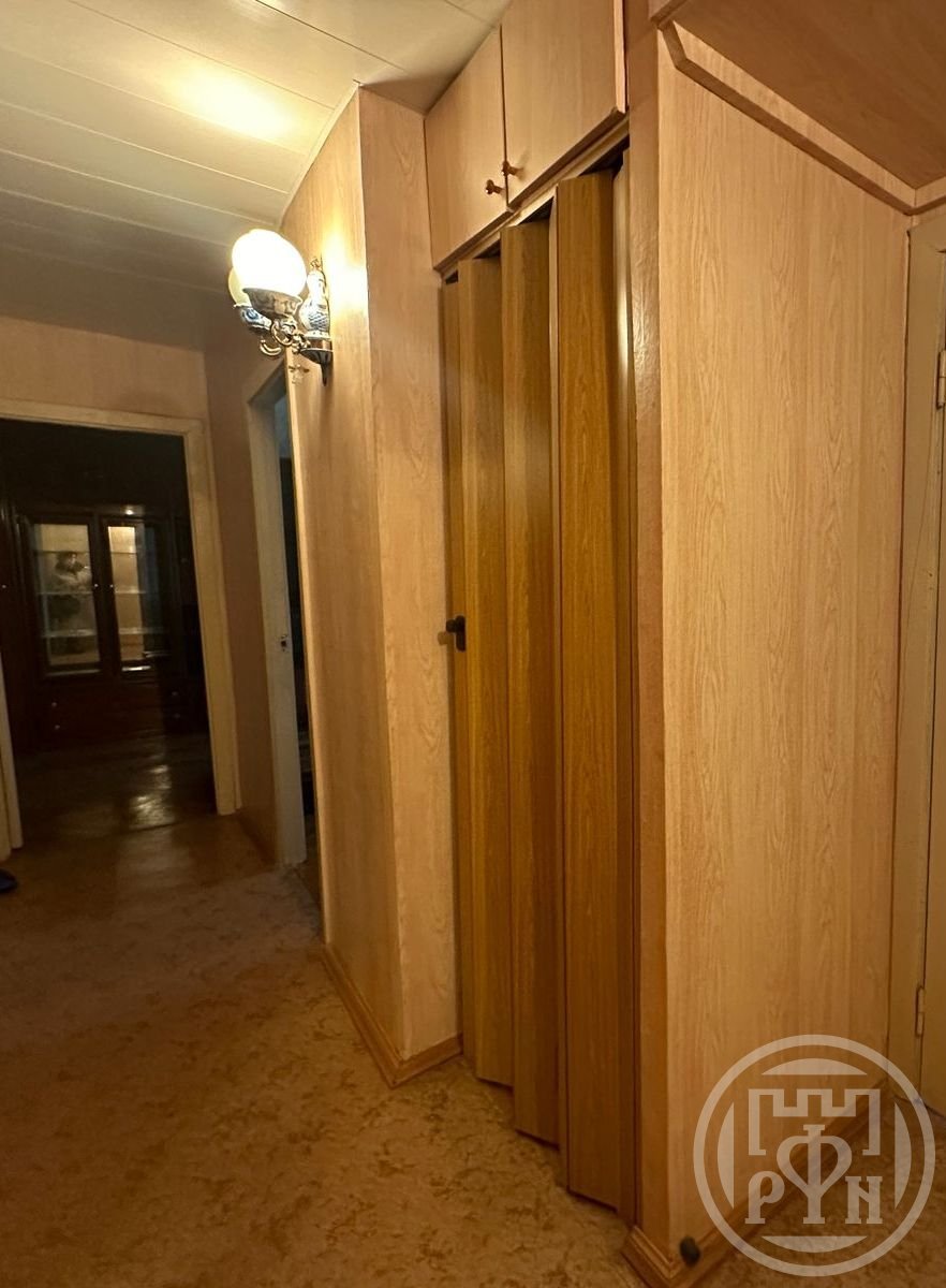 Продажа 2-комн квартиры на вторичном рынке Сестрорецк г., Токарева ул. ,  д. 8