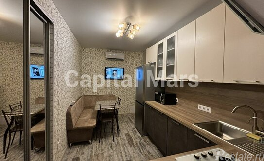 Аренда 2-комн квартиры на вторичном рынке Красноармейская 13-я ул,  д. 15