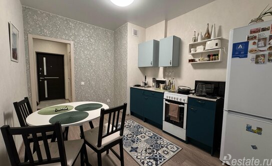 Продажа 1-комн квартиры на вторичном рынке Русановская ул,  д. 19 к2