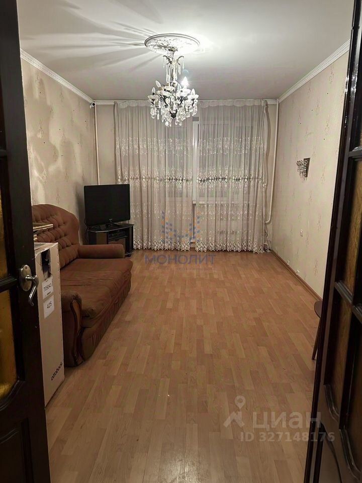 Продажа 3-комн квартиры на вторичном рынке улица Академика Анохина, 38К4
