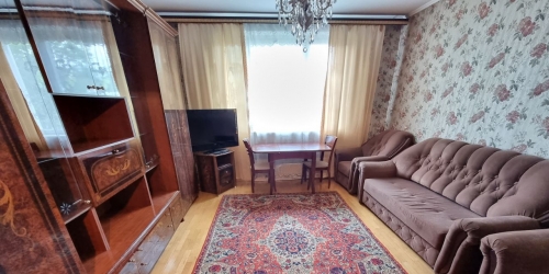 2-комн квартира Череповецкая улица,  д. 12