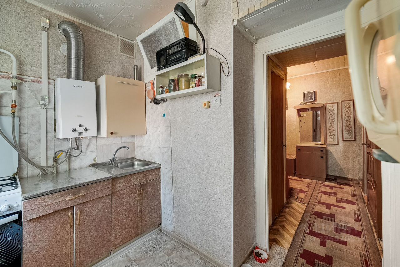 Продажа 2-комн квартиры на вторичном рынке Зарайск г, Южный кв-л,  д. 4