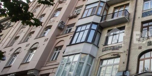 3-комн квартира Староконюшенный переулок, 41С1