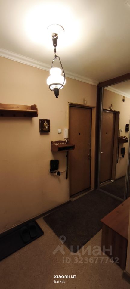 Аренда 1-комн квартиры на вторичном рынке улица Декабристов, 20К1