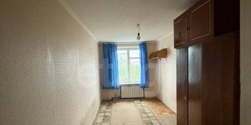 3-комн квартира Камчатская улица,  д. 2