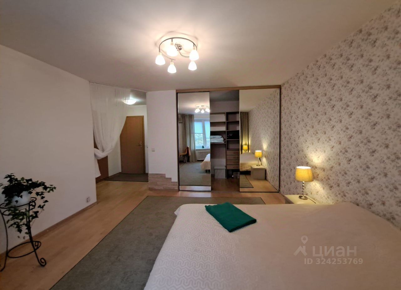 Аренда 1-комн квартиры на вторичном рынке Михалковская улица, 15