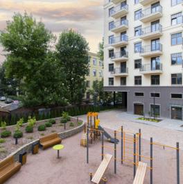Продажа 3-комн квартиры на вторичном рынке Малодетскосельский пр-кт,  д. 40