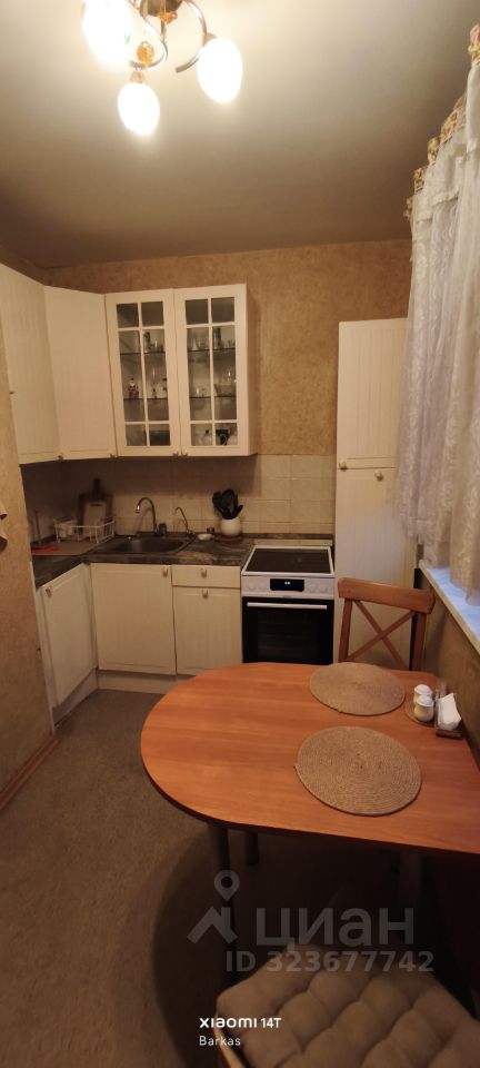 Аренда 1-комн квартиры на вторичном рынке улица Декабристов, 20К1