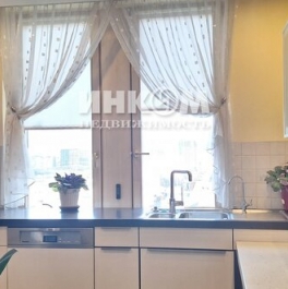 Продажа 7-комн квартиры на вторичном рынке улица Маршала Тухачевского,  д. 37/21