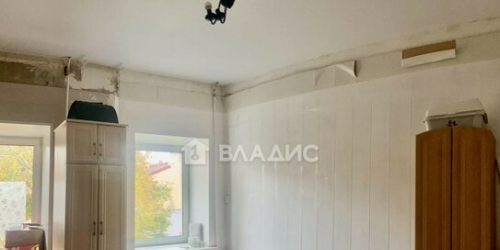 4-комн квартира Полтавская ул,  д. 14