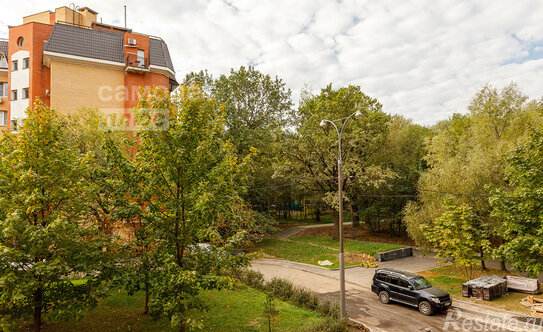 Продажа 2-комн квартиры на вторичном рынке ул Соловьиная Роща,  д. 9