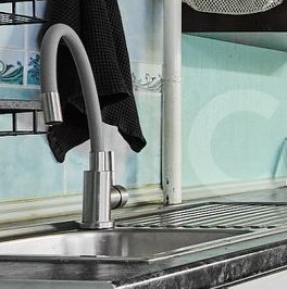 Продажа 3-комн квартиры на вторичном рынке 10-я Васильевского острова линия, 43