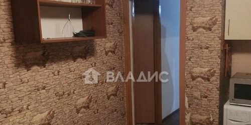 3-комн квартира Полимерная улица,  д. 3