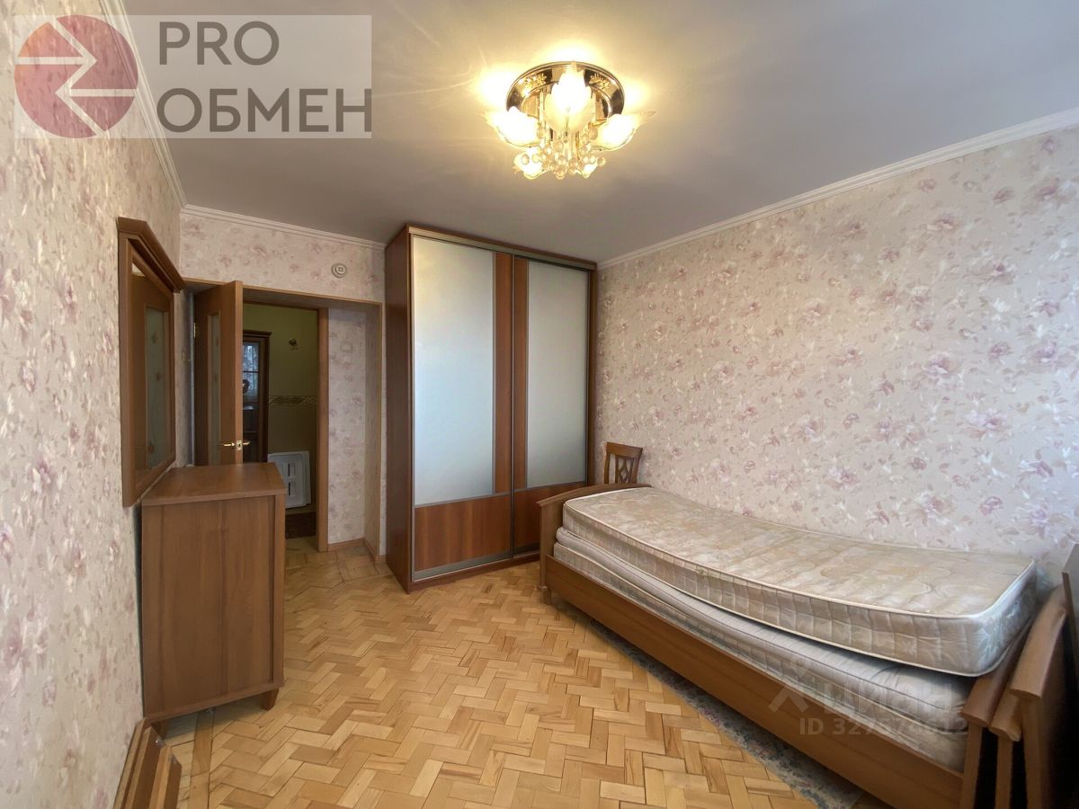 Продажа 2-комн квартиры на вторичном рынке проезд Черепановых, 68