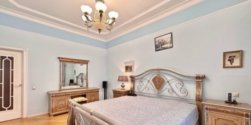 2-комн квартира ул Нежинская,  д. 8,  к. 2