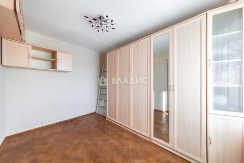 3-комн квартира ул. Шотландская,  д. 3