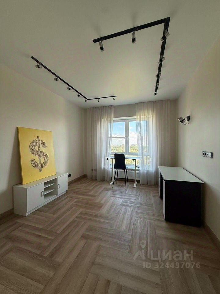 Продажа 2-комн квартиры на вторичном рынке улица Черняховского, 19