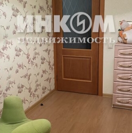 Продажа 2-комн квартиры на вторичном рынке Авиаторов, ул Третьяка,  д. 5/11