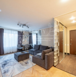 Продажа 3-комн квартиры на вторичном рынке ул Чертановская,  д. 51,  к. 3