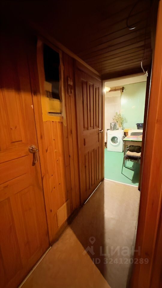 Продажа 2-комн квартиры на вторичном рынке улица Трефолева, 16