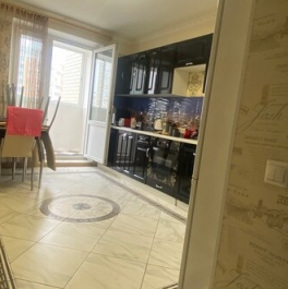 Продажа 2-комн квартиры на вторичном рынке Московский г, Бианки ул,  д. 8 к2