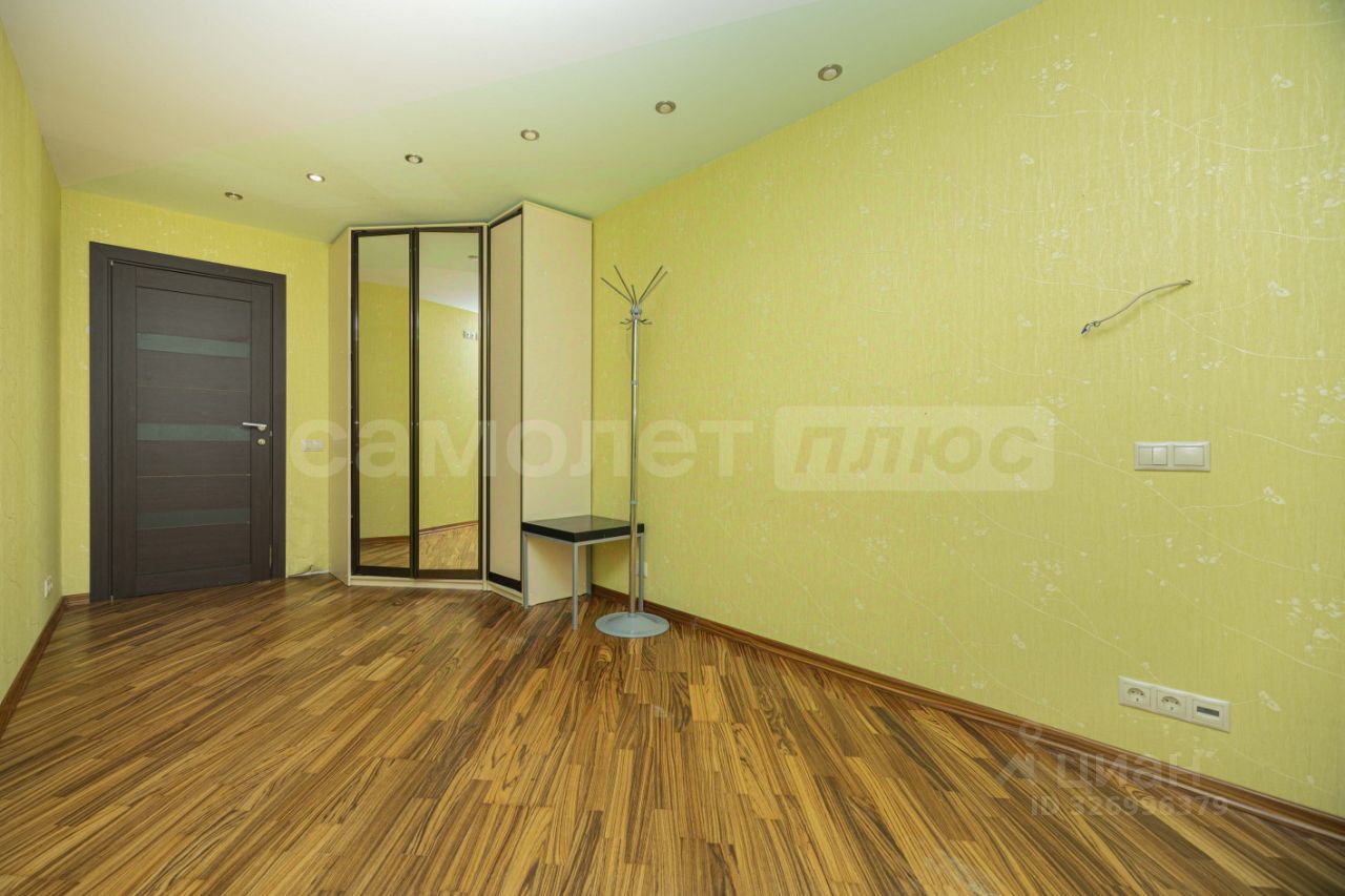 Продажа 3-комн квартиры на вторичном рынке Селятино пгт,  д. 53