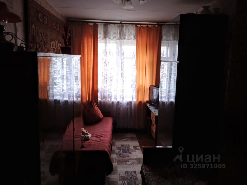 Продажа 2-комн квартиры на вторичном рынке Малаховка пгт, улица Калинина, 29/5