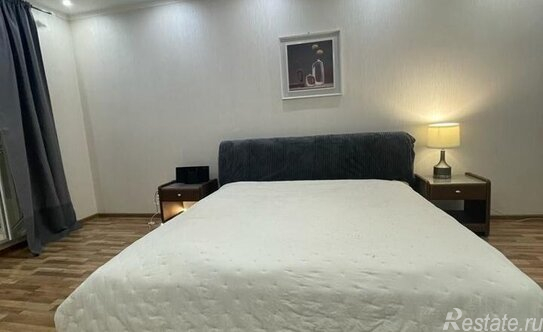 Аренда 2-комн квартиры на вторичном рынке улица Ватутина,  д. 9