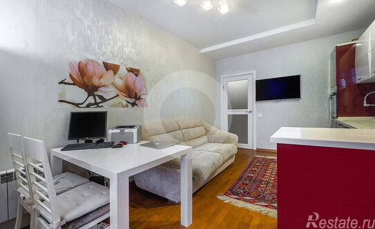 Продажа 2-комн квартиры на вторичном рынке ул Полины Осипенко,  д. 10,  к. 1