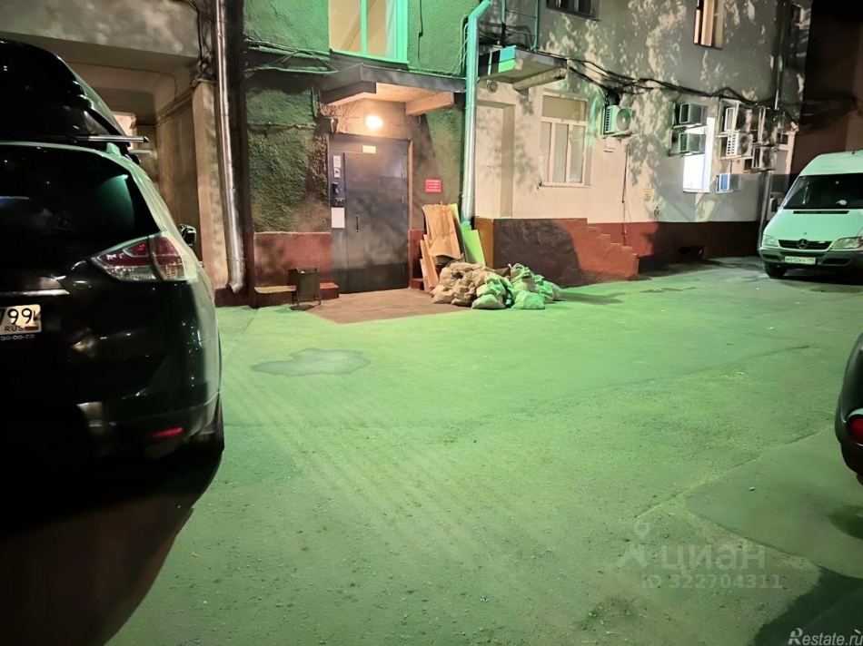 Аренда гаража ул Фридриха Энгельса,  д. 56,  к. 4
